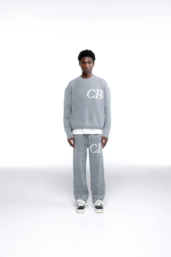 CB LOGO KNIT SWEATER